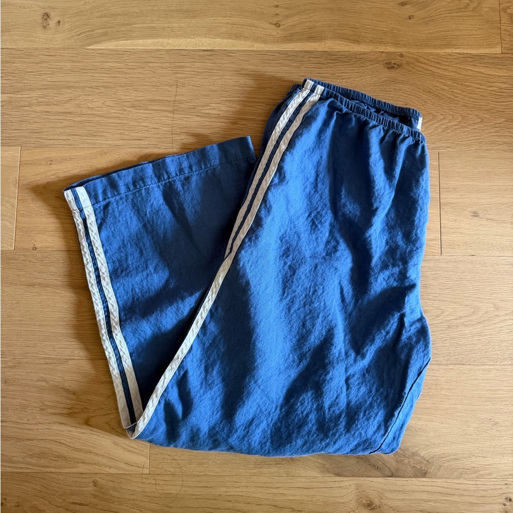Donni Linen Stripes Crop Pants